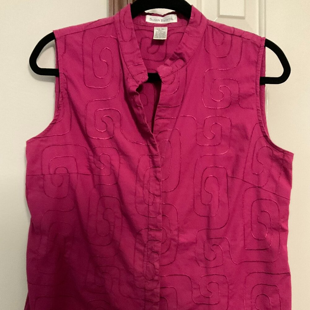 Susan Bristol Magenta Sleeveless blouse